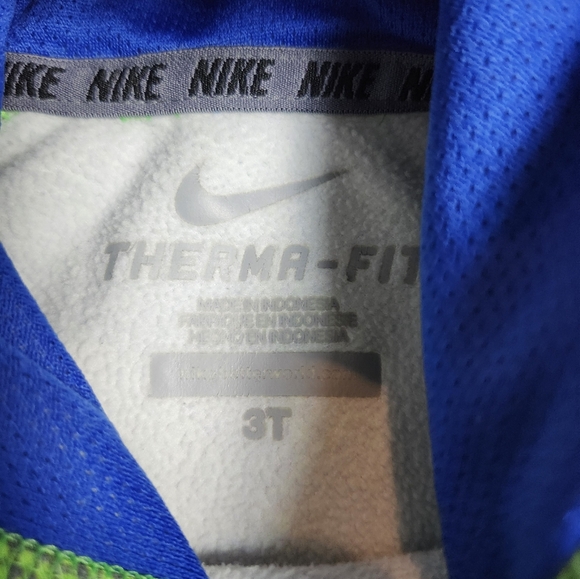 NIKE Therma-Fit Pullover Hoodie Sweater Kids 3T - Picture 3 of 4